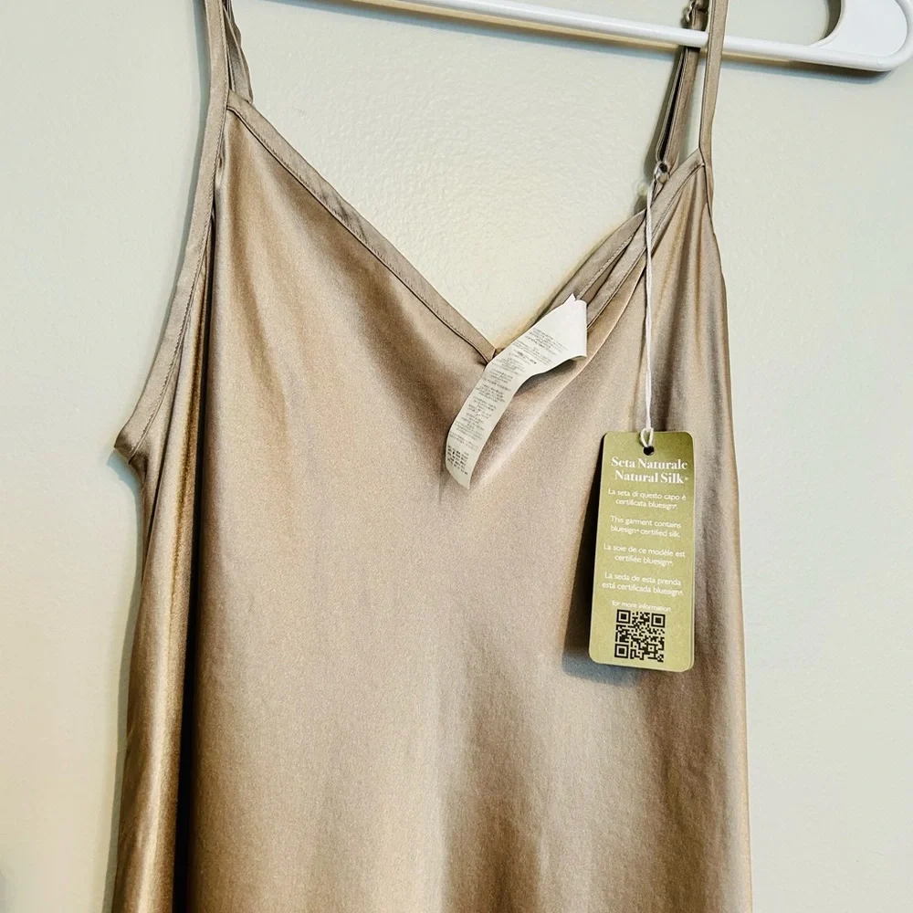 *SOLD* Intimissimi 100% Silk Satin Dust Beige V-Neck Top Lingerie - Picture 8 of 13